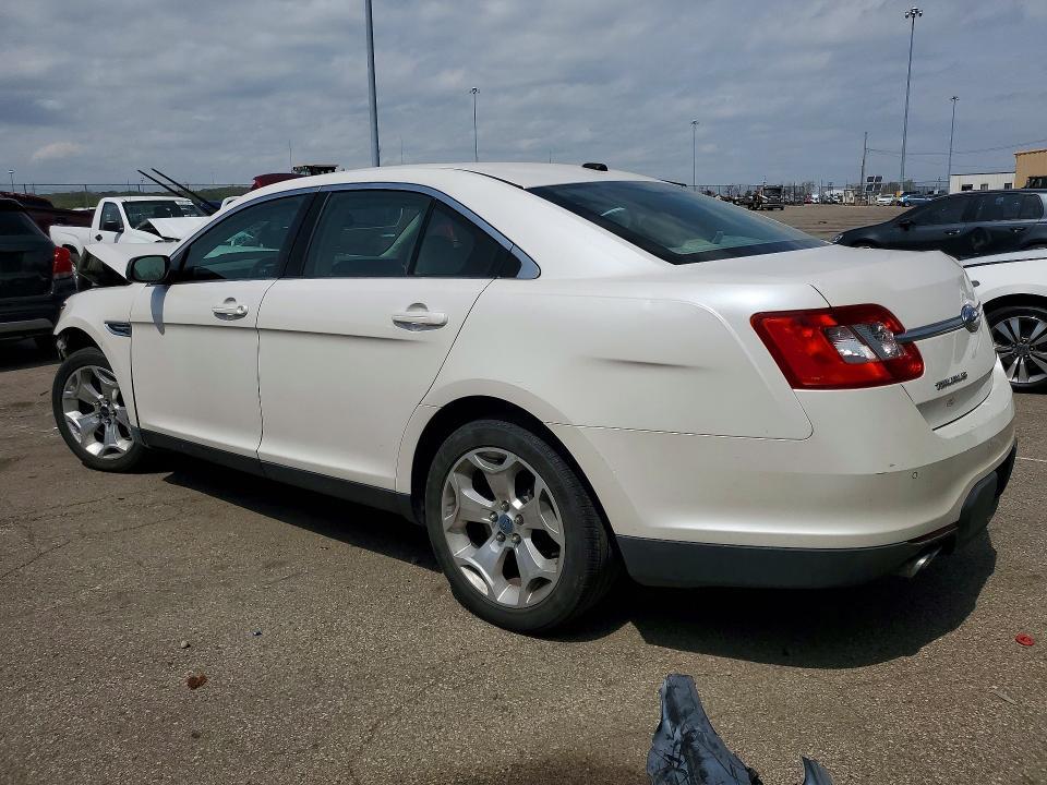 2010 Ford Taurus sel