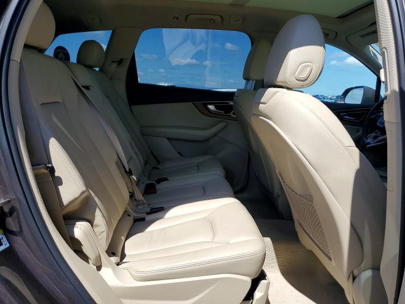 2017 Audi Q7 Premium