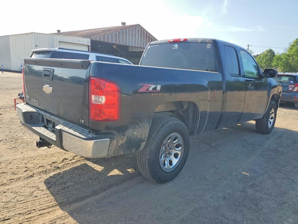 2011 Chevrolet Silverado C1500 ls