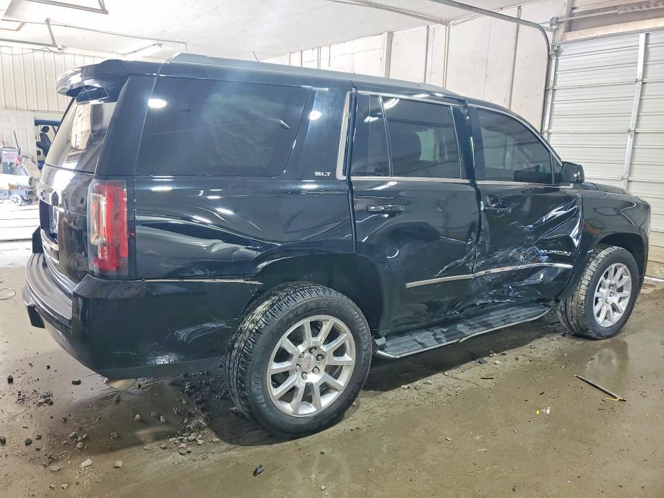 2017 GMC Yukon slt