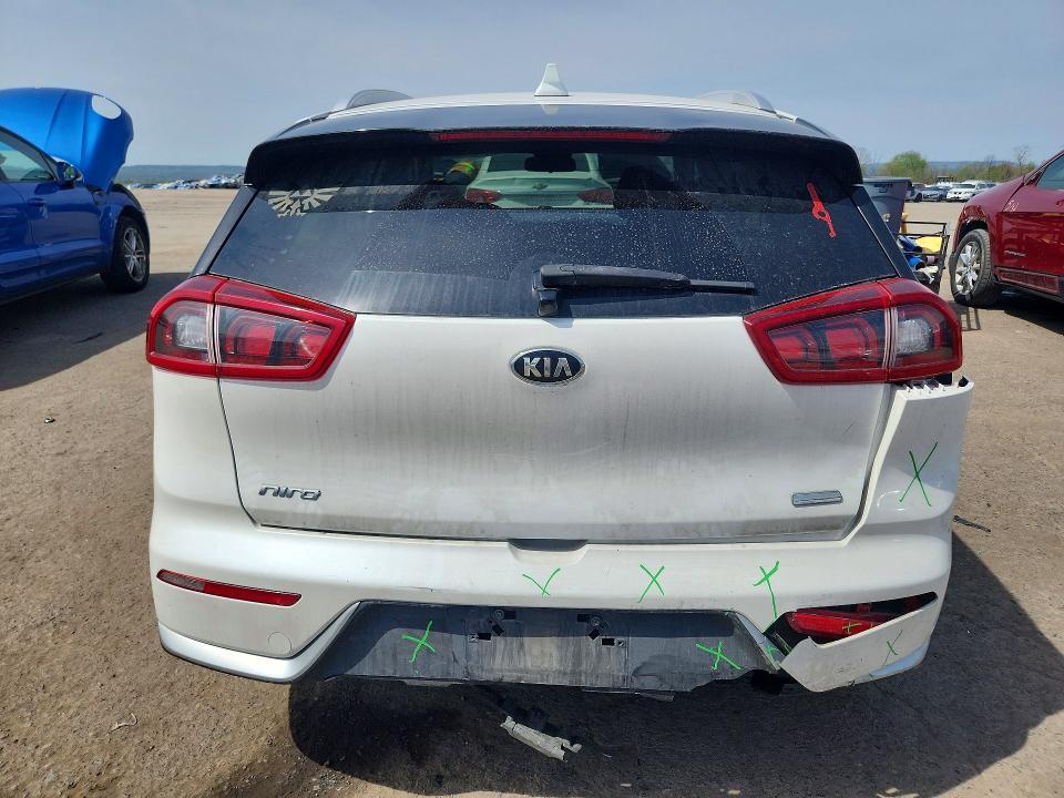 2017 KIA Niro lx