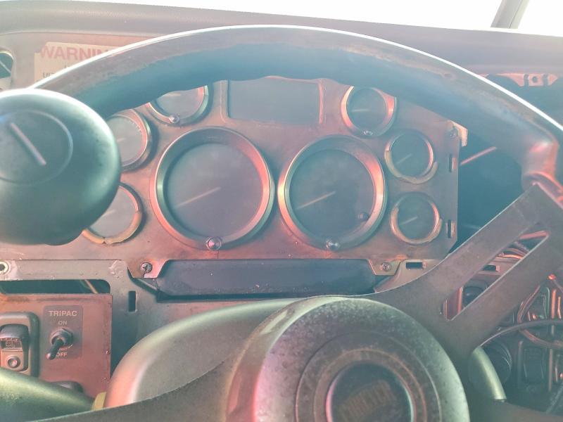 2008 Peterbilt 386 Semi Truck