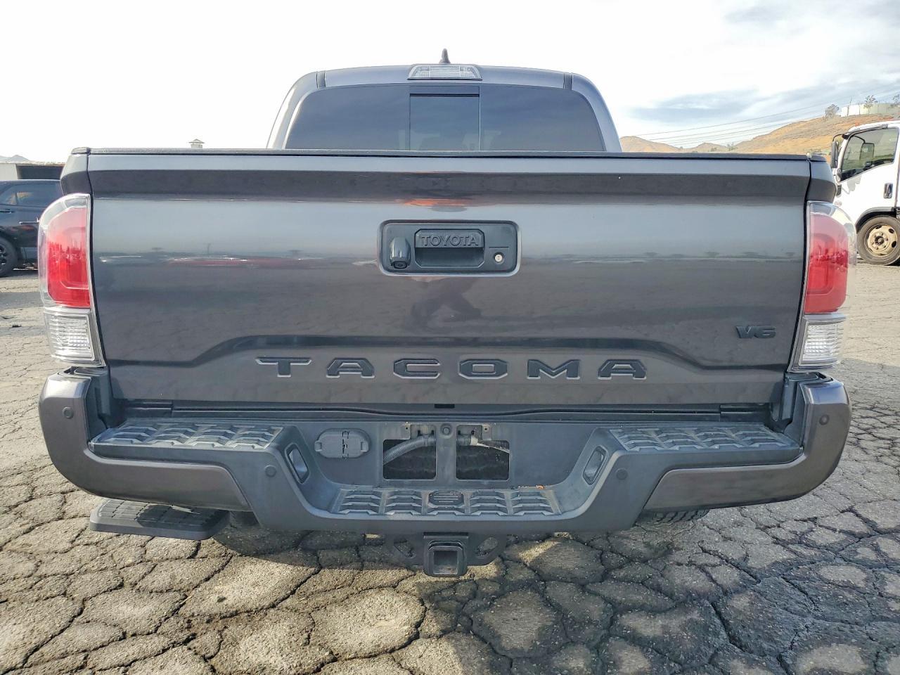 2021 Toyota Tacoma TRD OFF-Road