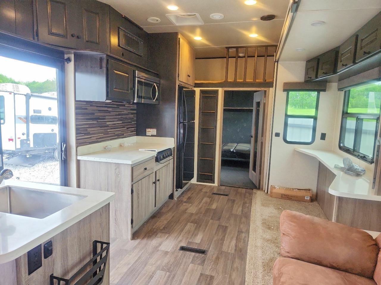2017 Cruiser Rv Trailers-TOY Hauler RV