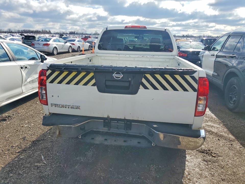 2015 Nissan Frontier S
