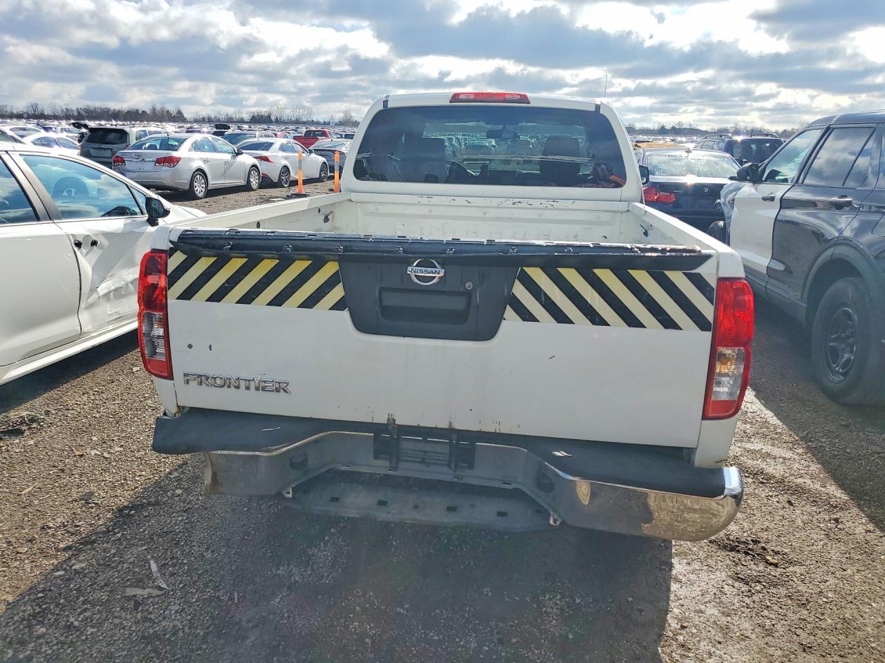 2015 Nissan Frontier S