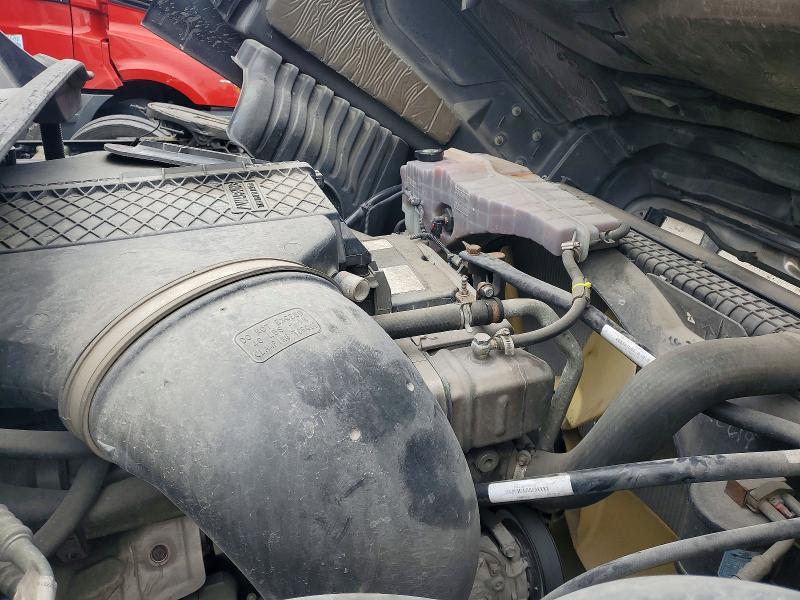 2017 Freigliner 2017 Freightliner Cascadia 125 Semi Truck