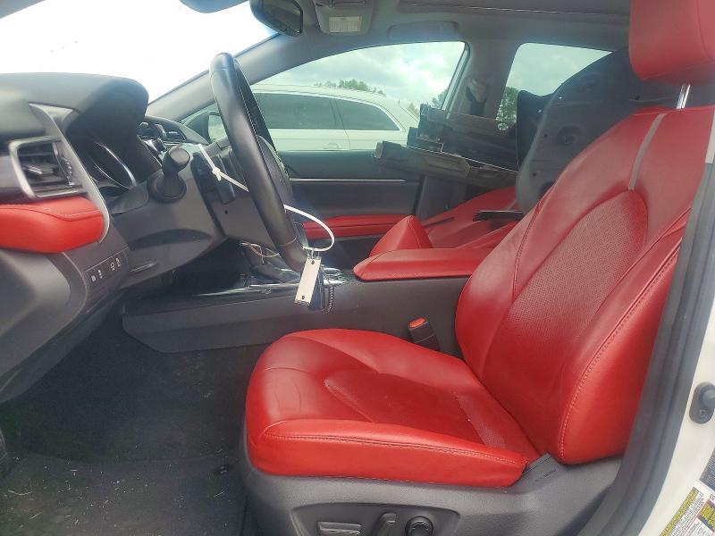 2020 Toyota Camry xse