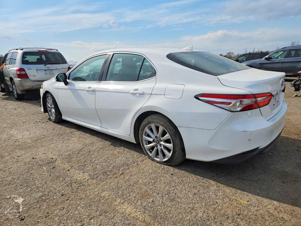 2019 Toyota Camry le