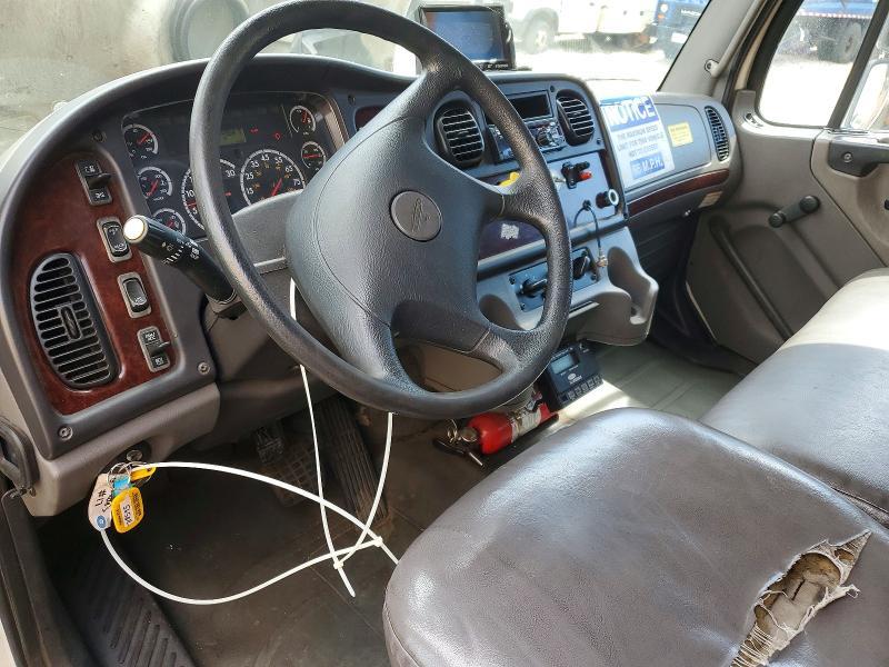 2009 Freightliner Business Class M2 Refrigerated BOX Truck