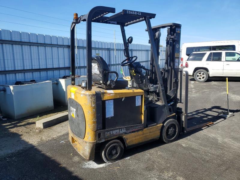 2002 Caterillar 2002 Caterpillar Forklift