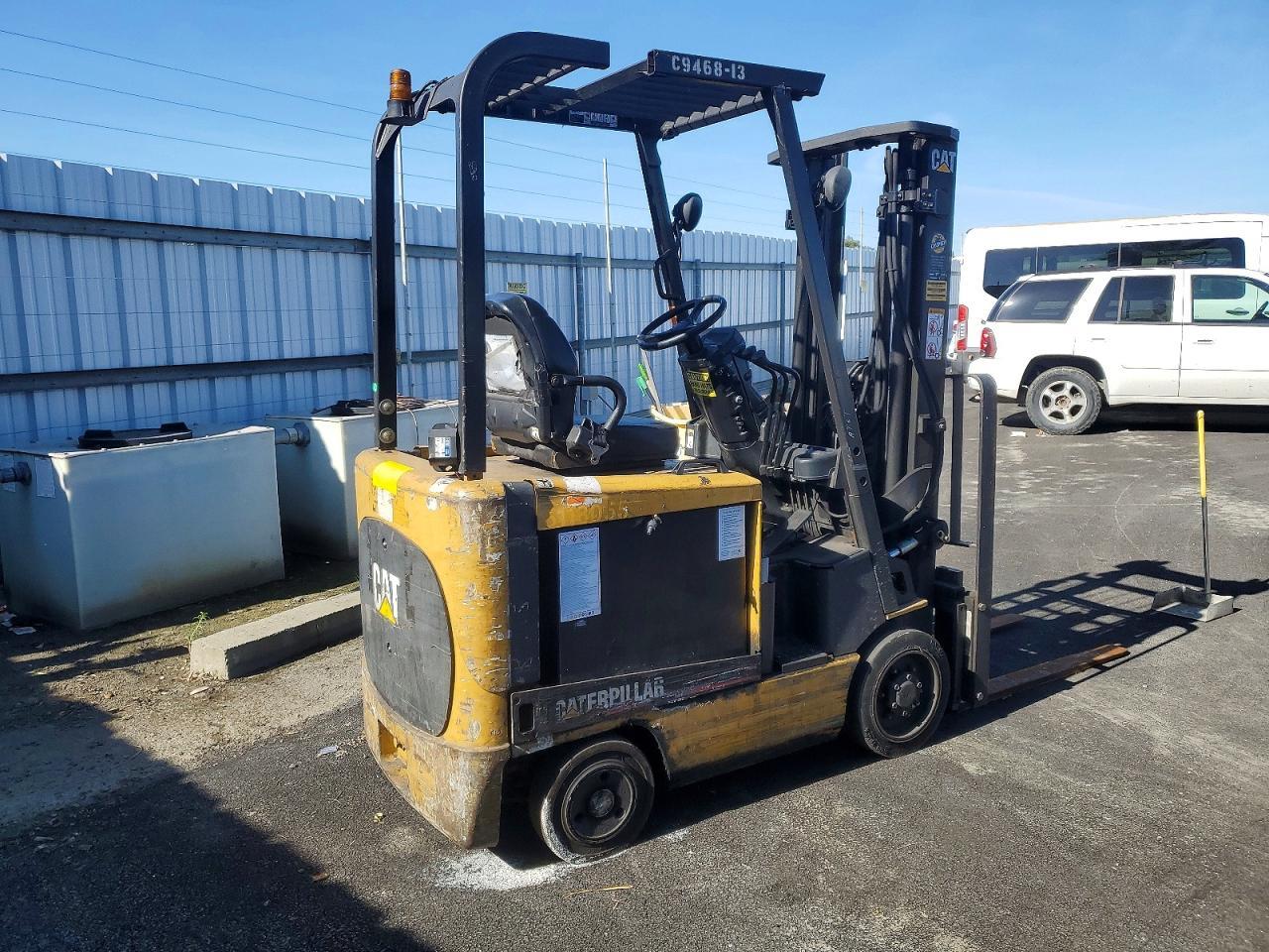 2002 Caterillar 2002 Caterpillar Forklift
