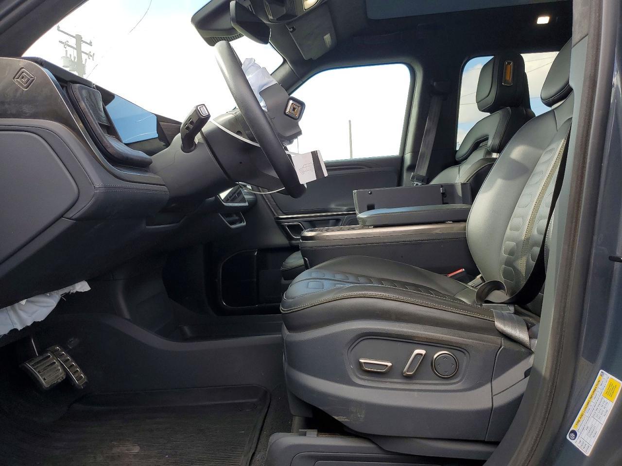 2022 Rivian R1T Adventure