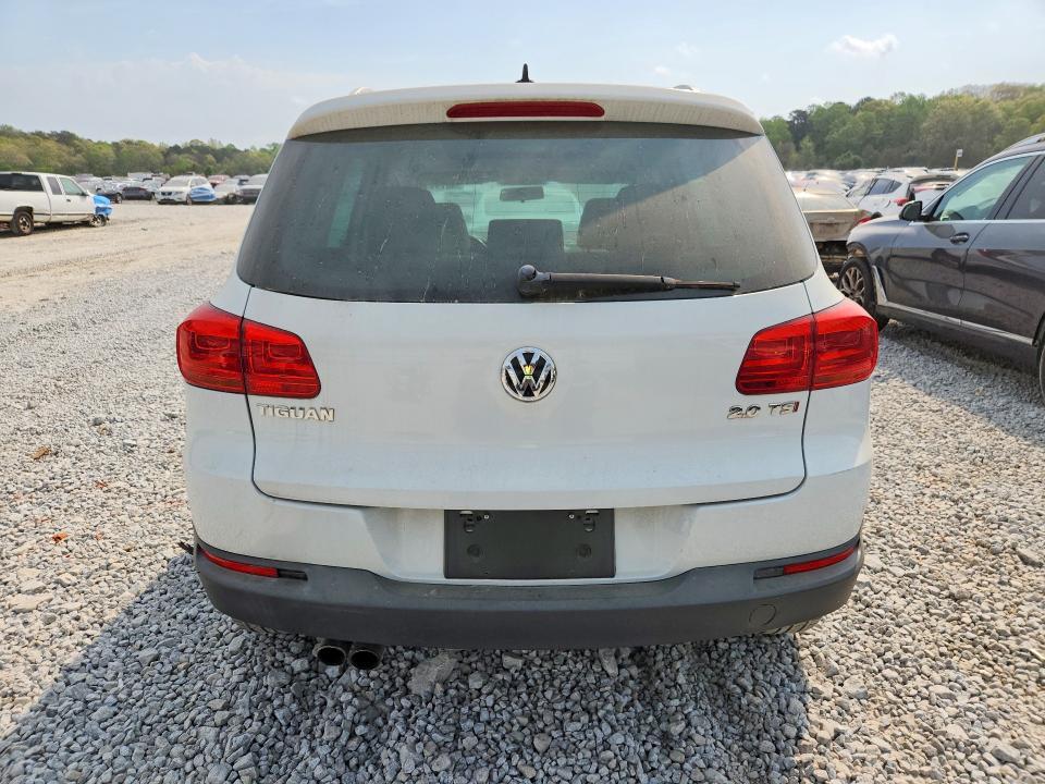 2015 Volkswagen Tiguan s