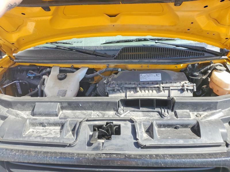 2023 GMC Savana BOX Truck