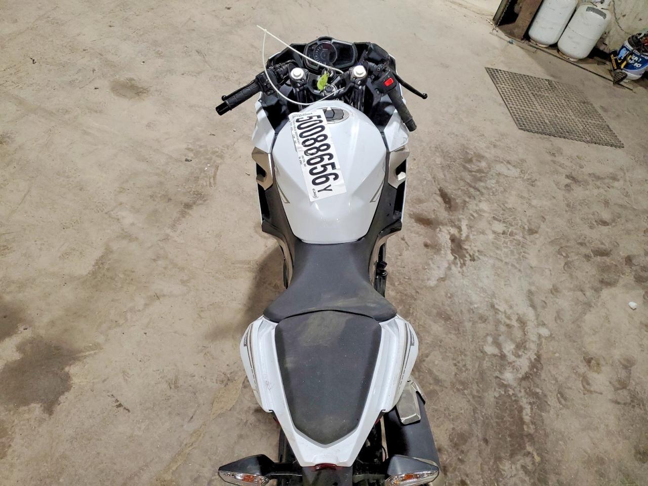 2023 Kawasaki EX400