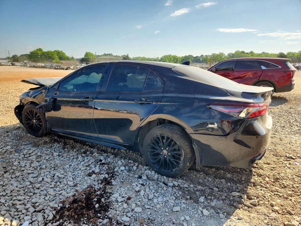 2021 Toyota Camry se Nightshade