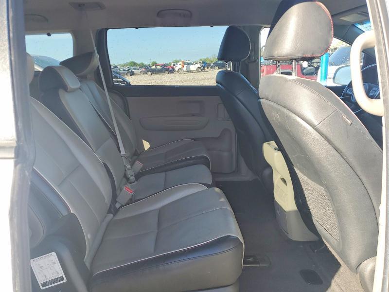 2020 KIA Sedona ex
