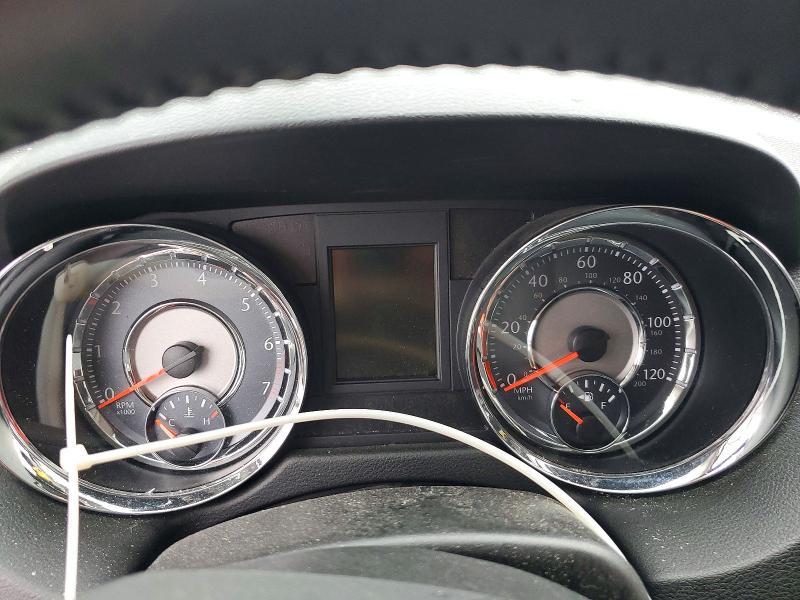 2013 Chrysler Town & Country Touring