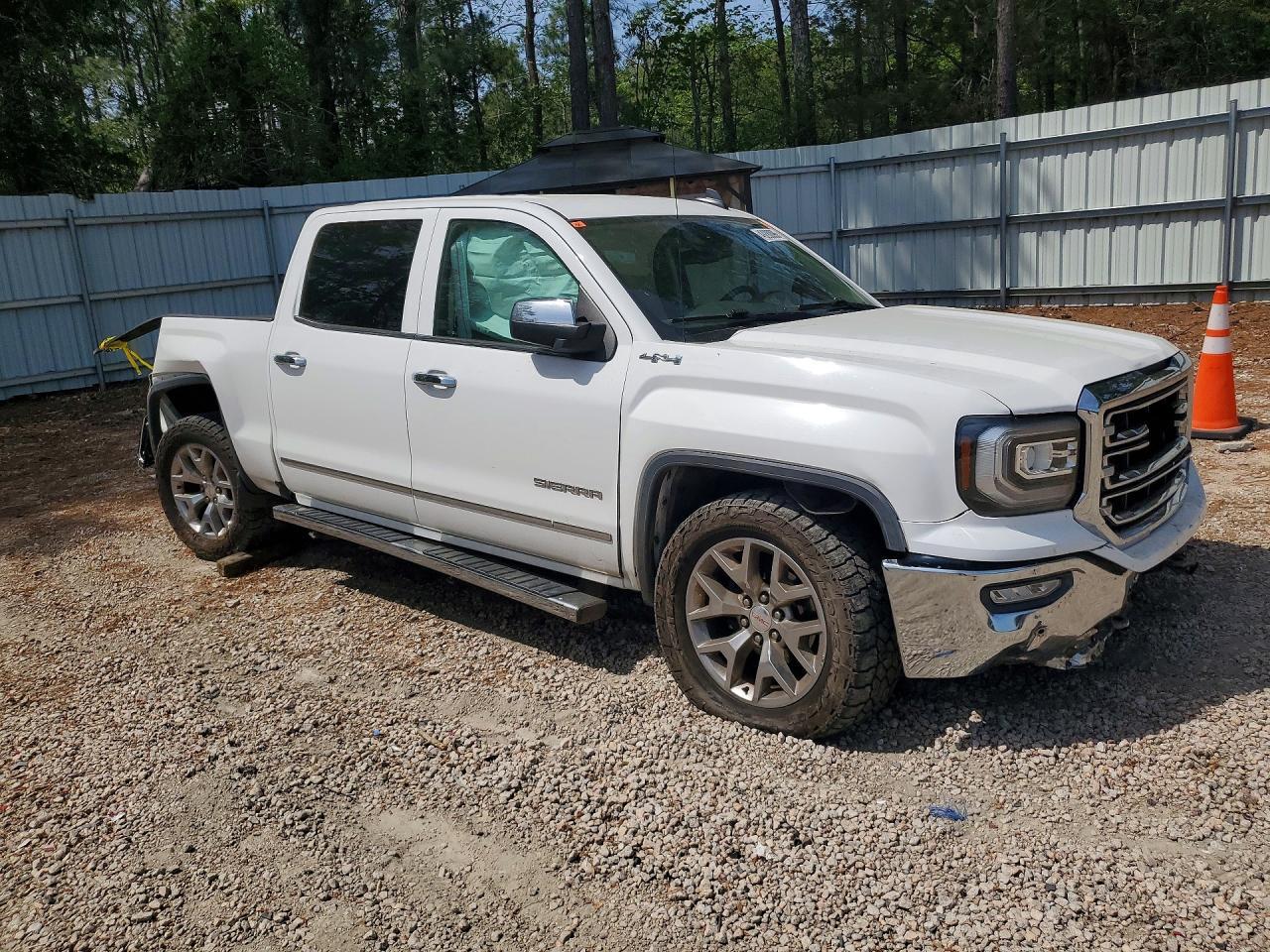 2017 GMC Sierra K1500 SLT