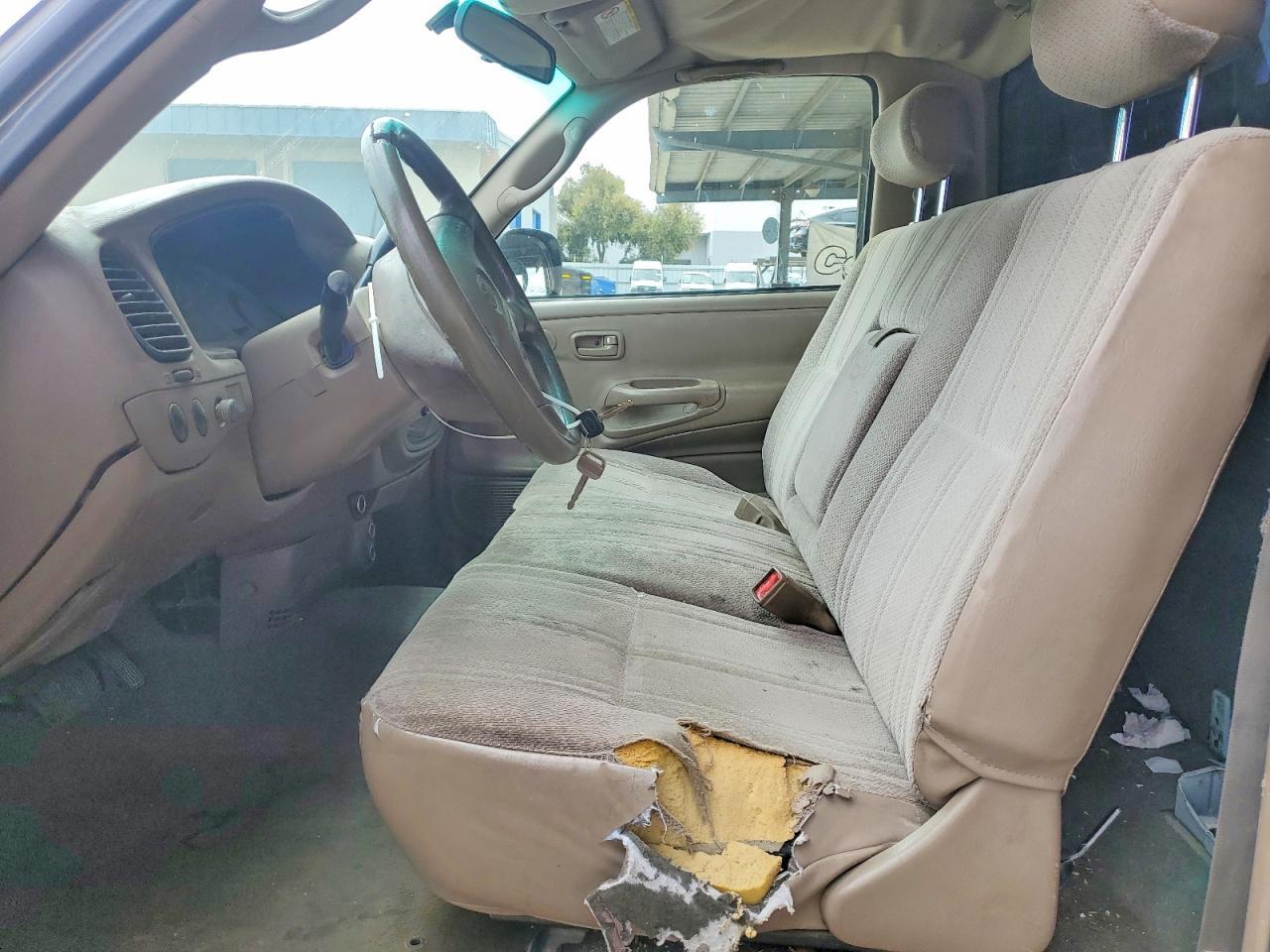 2002 Toyota Tundra Base