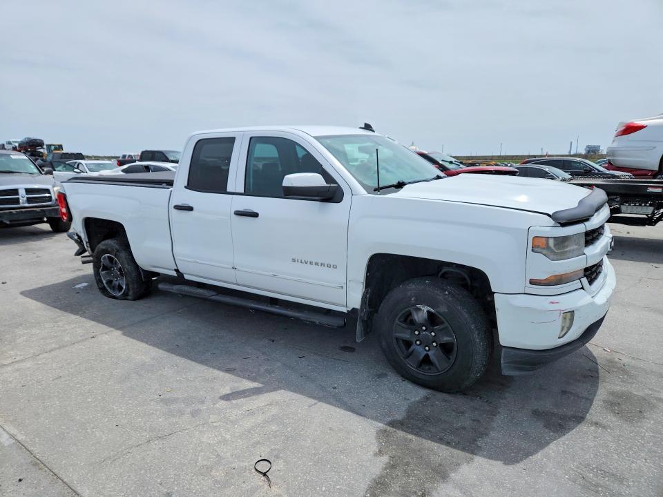 2016 Chevrolet Silverado C1500 lt