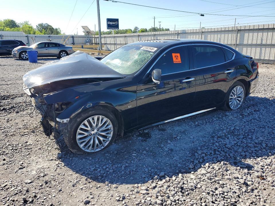 2015 Infiniti Q70 3.7
