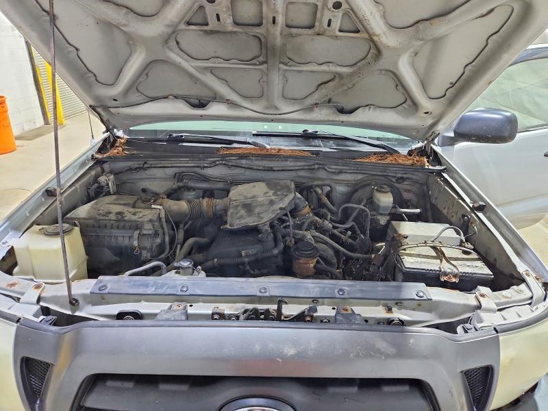 2005 Toyota Tacoma Base