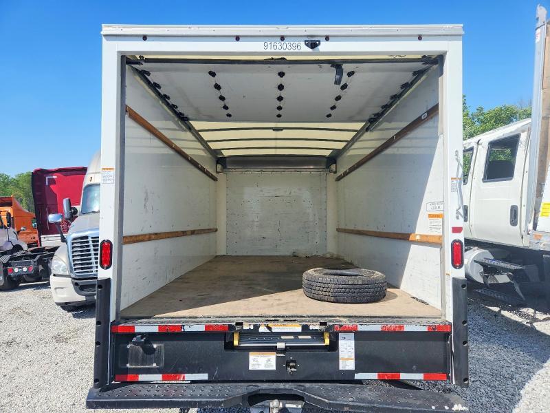 2023 GMC Savana BOX Truck