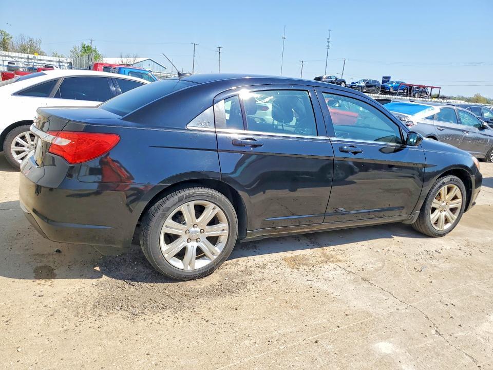 2012 Chrysler 200 Touring
