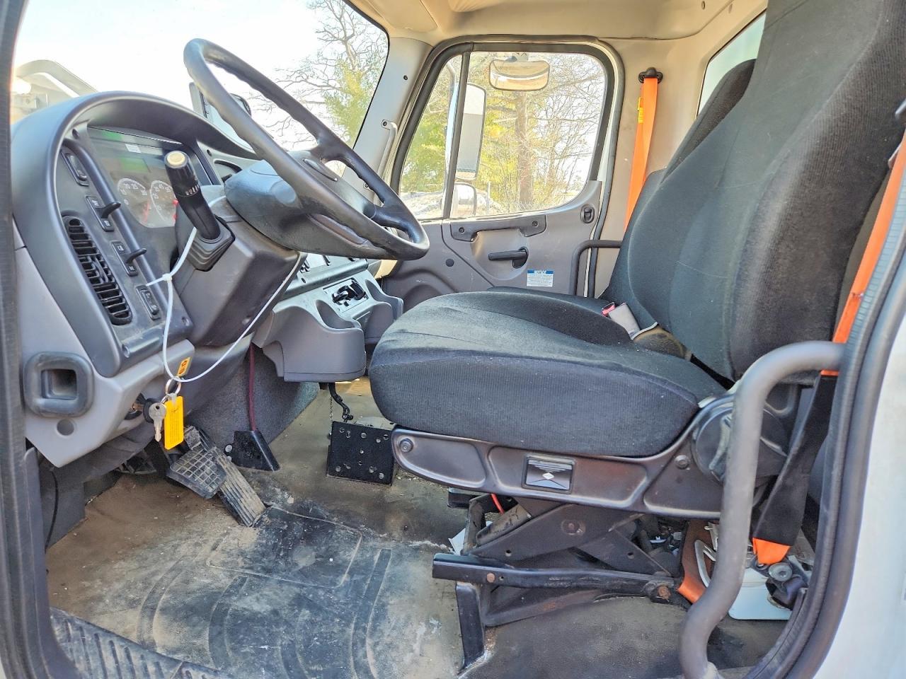 2017 Freightliner M2 106 Medium Duty