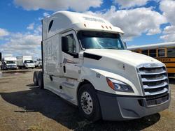 Salvage trucks for sale at Sacramento, CA auction: 2019 Freigliner 2019 Freightliner Cascadia 1-Semi Truck
