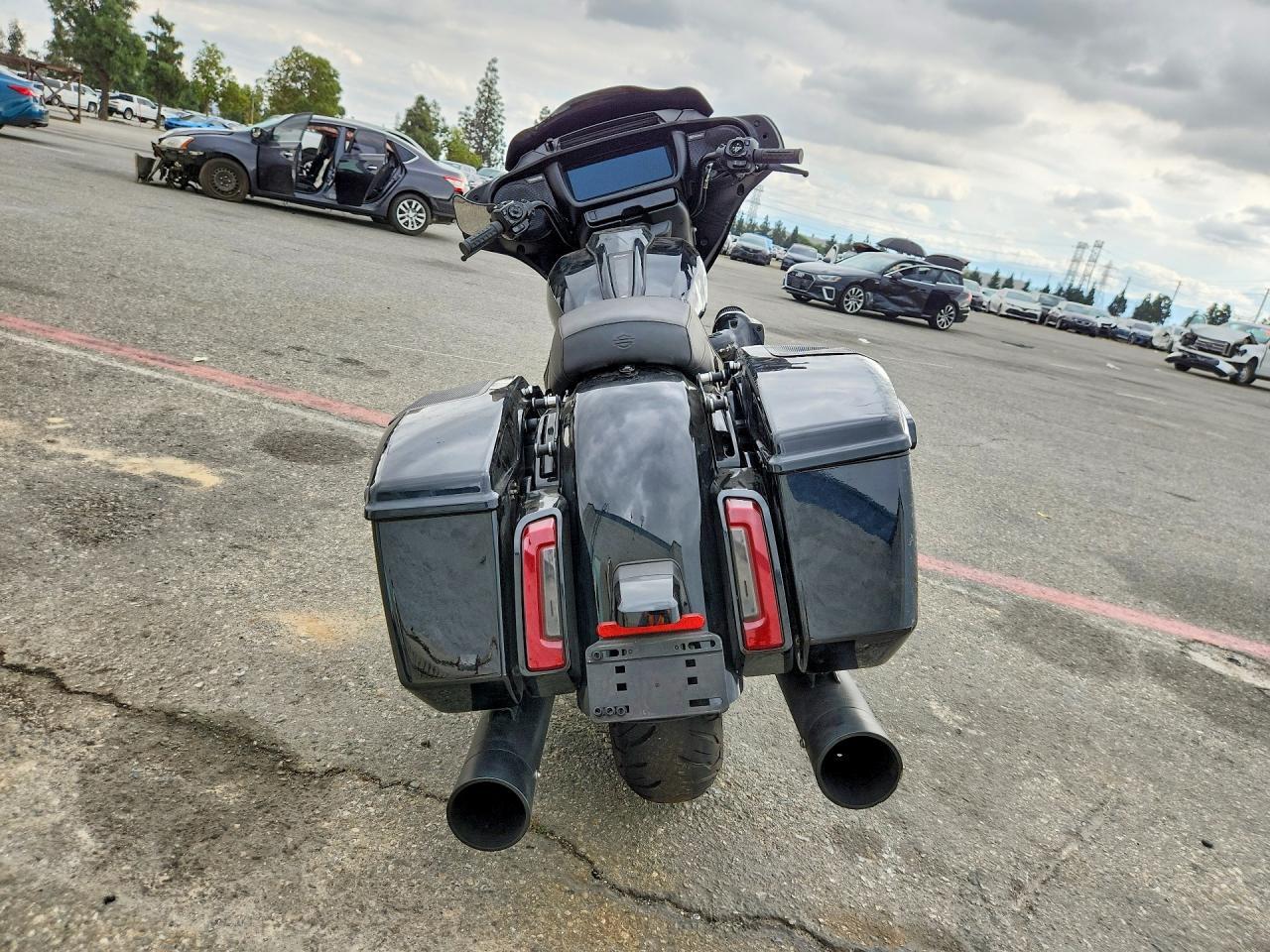 2024 Harley-Davidson Flhx