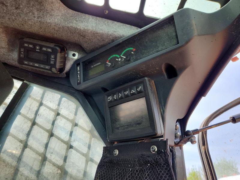 2020 John Deere 333G Skidsteer