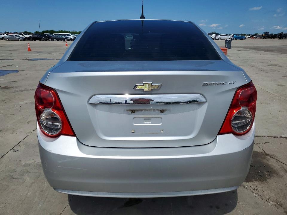 2014 Chevrolet Sonic lt