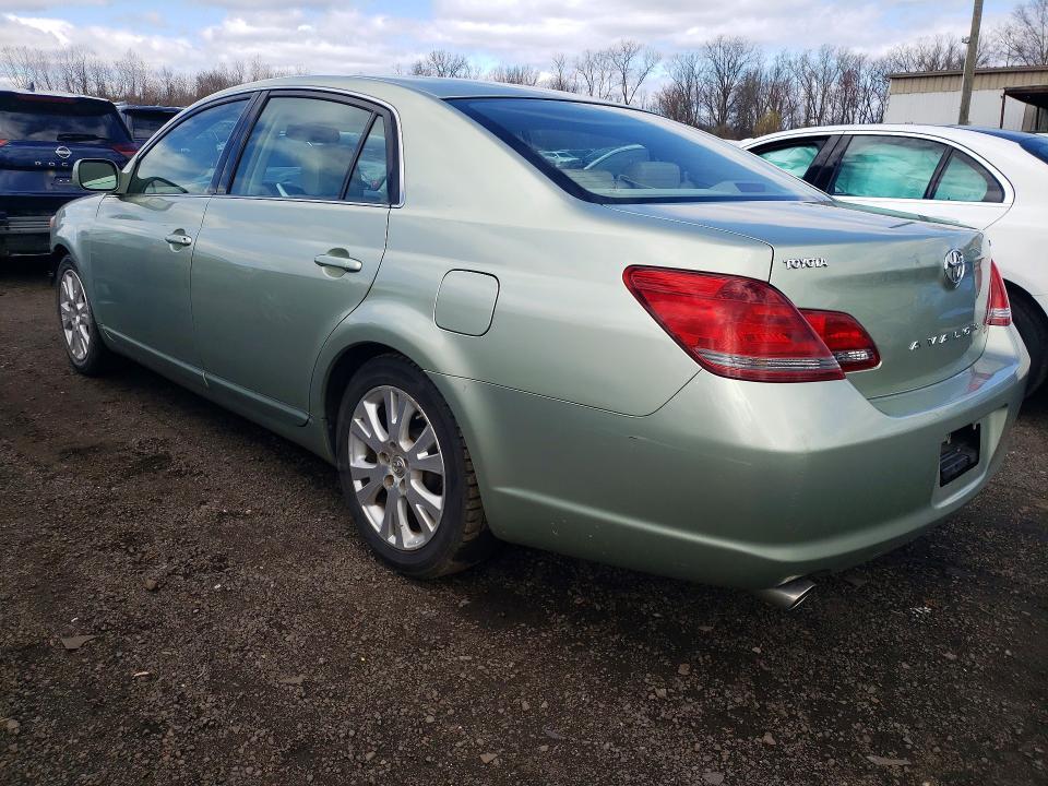 2008 Toyota Avalon xls