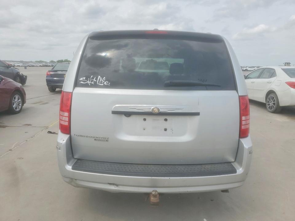 2010 Chrysler Town and Country Touring