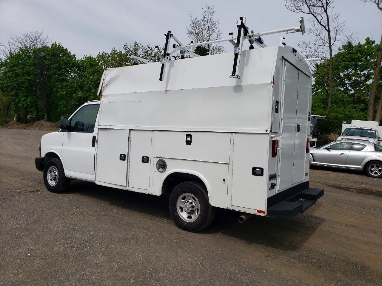 2024 Chev Express G3500