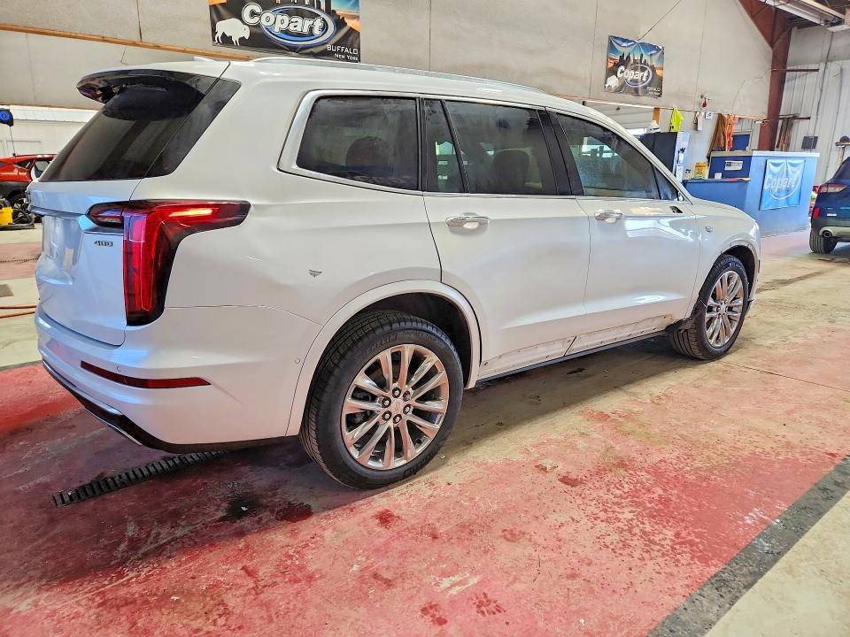 2022 Cadillac XT6 Platinum Premium Luxury