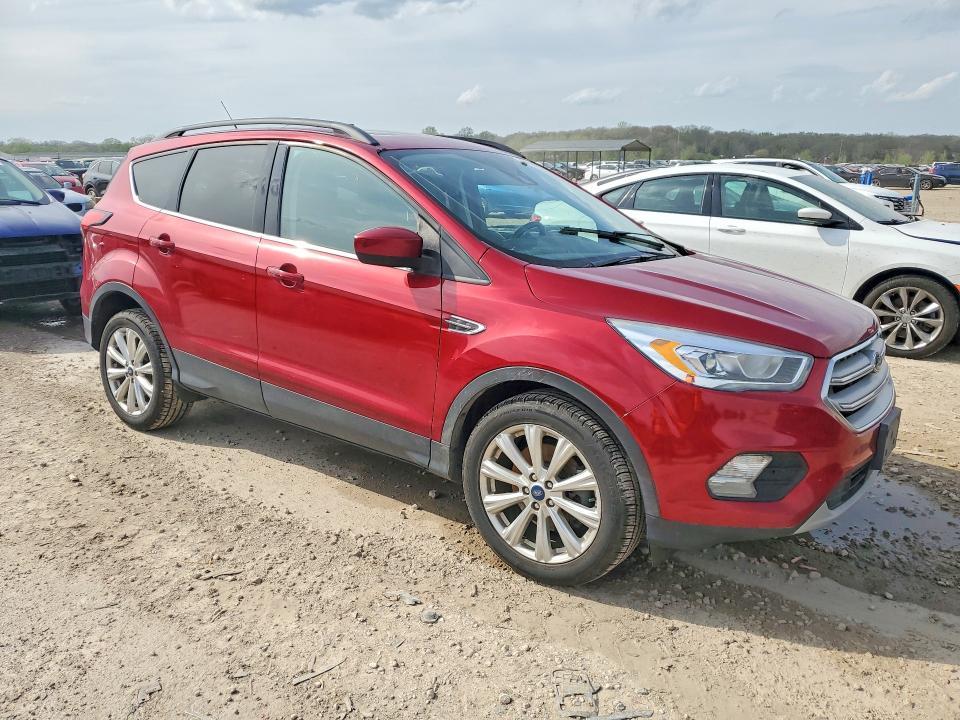 2019 Ford Escape sel