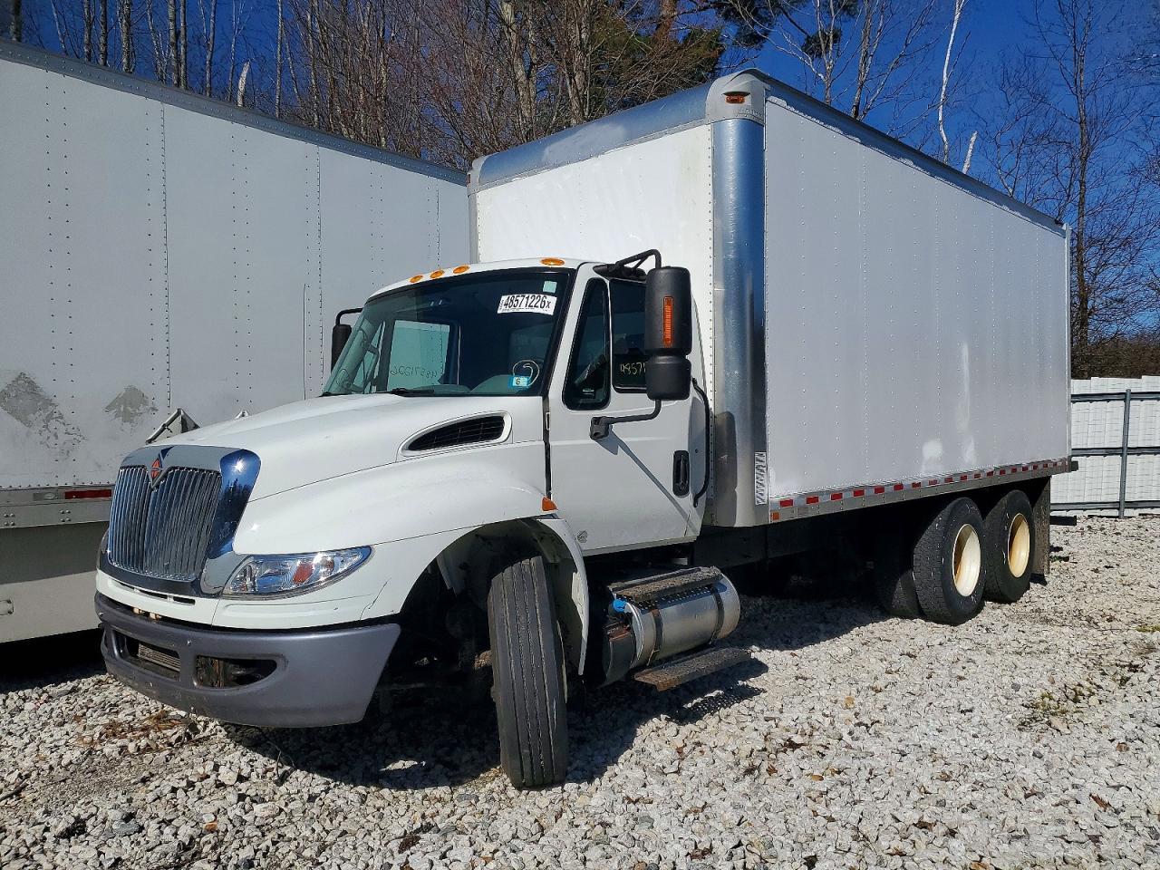 2019 International 4400 BOX Truck