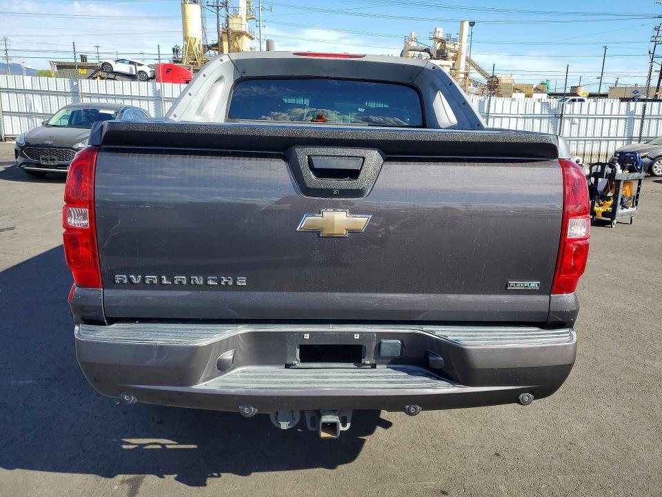 2010 Chevrolet Avalanche lt