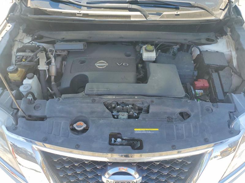 2016 Nissan Pathfinder Platinum