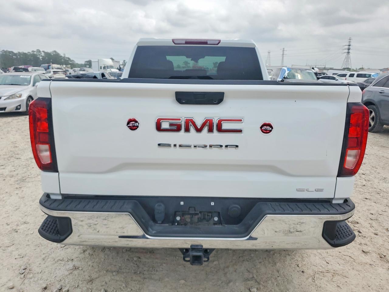2023 GMC Sierra C1500 SLE