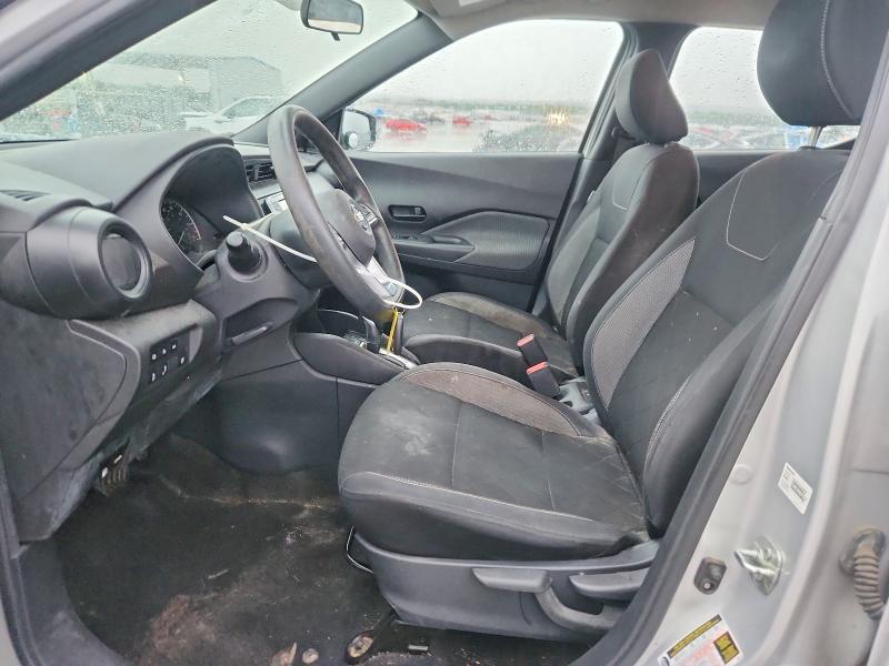 2020 Nissan Kicks s