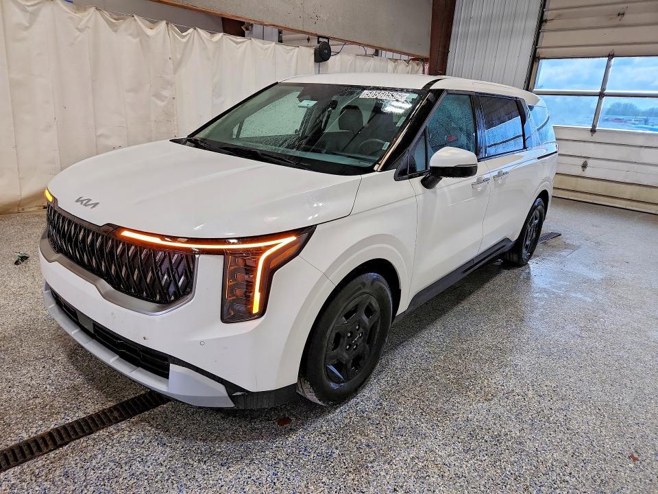 2025 KIA Carnival lxs