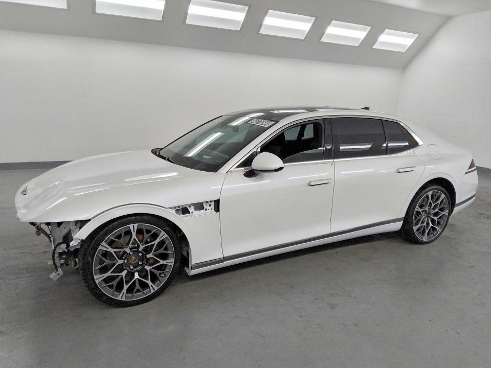 2025 Genesis G90 3.5t E-supercharger