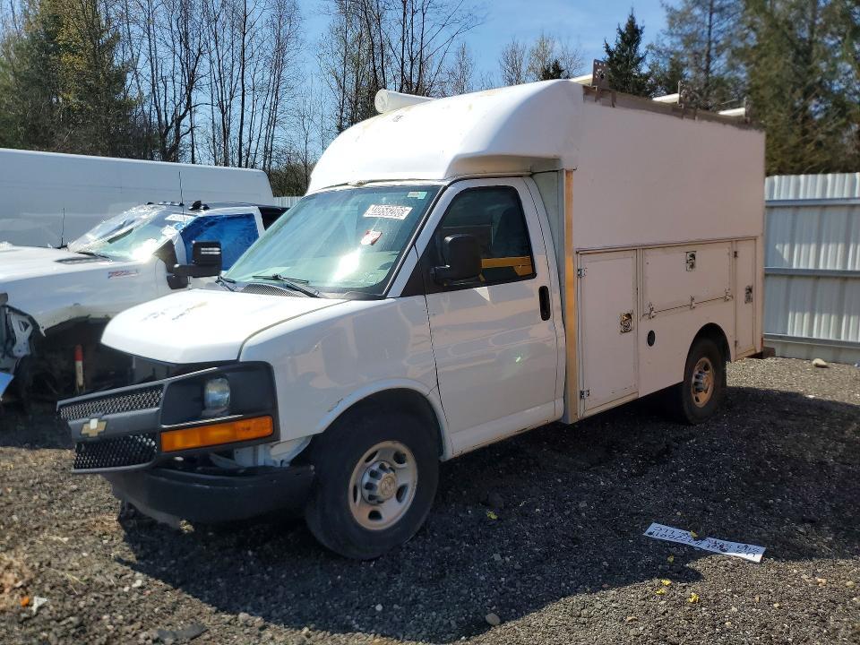 2016 Chevrolet Express Utility / Service Truck