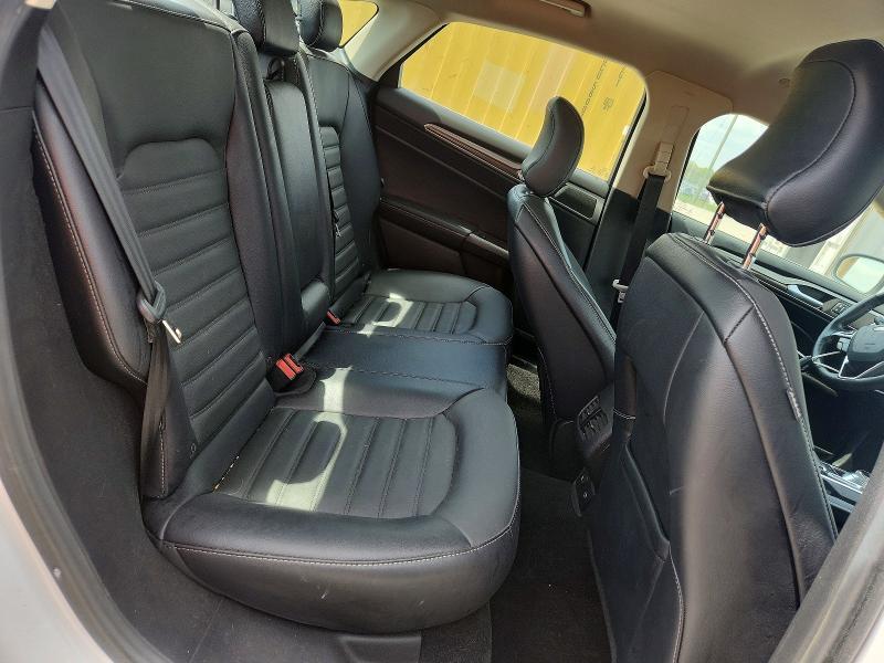 2018 Ford Fusion se Hybrid