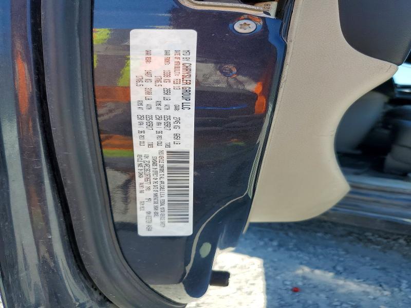 2013 Chrysler Town & Country Touring